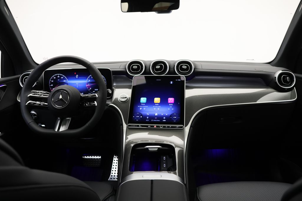 Thumbnail: 2027 Mercedes-Benz GLC - 17
