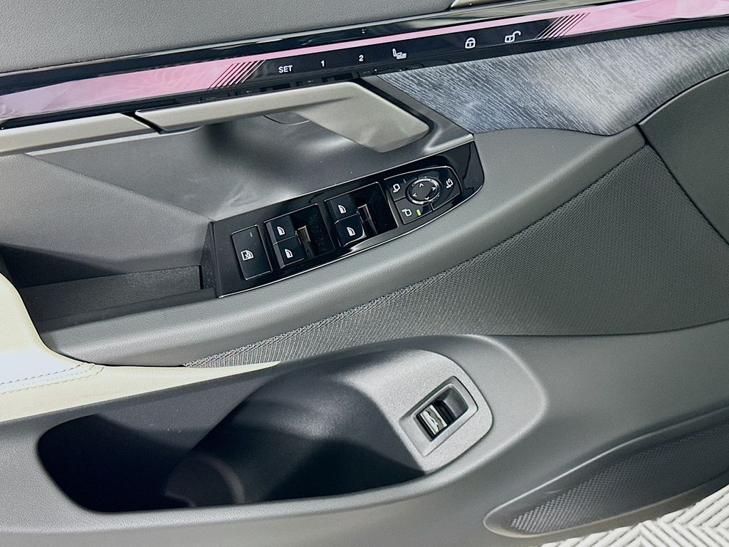 Thumbnail: 2026 BMW i5 - 20