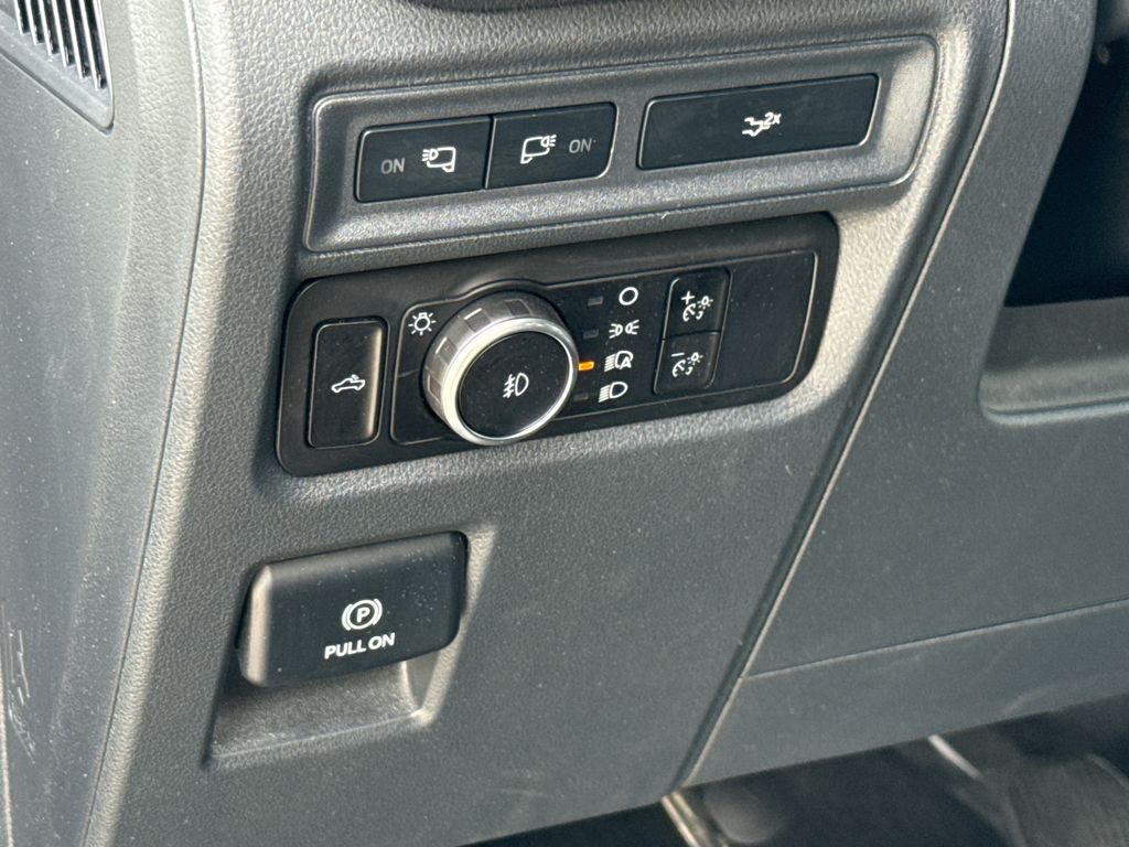 Certified Used 2023 White Ford XLT image 14