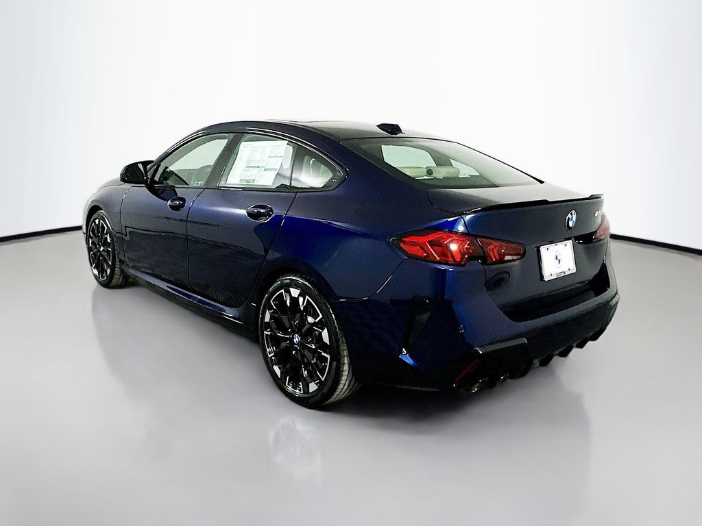 Thumbnail: 2026 BMW 2 Series - 7