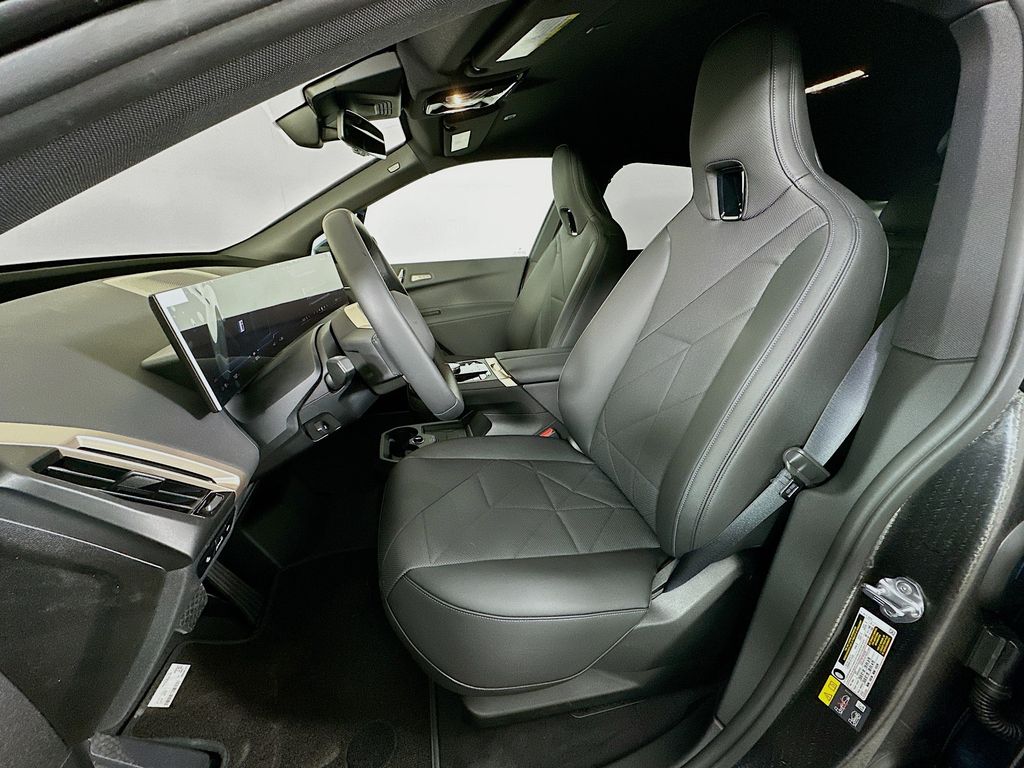 Thumbnail: 2026 BMW iX - 16