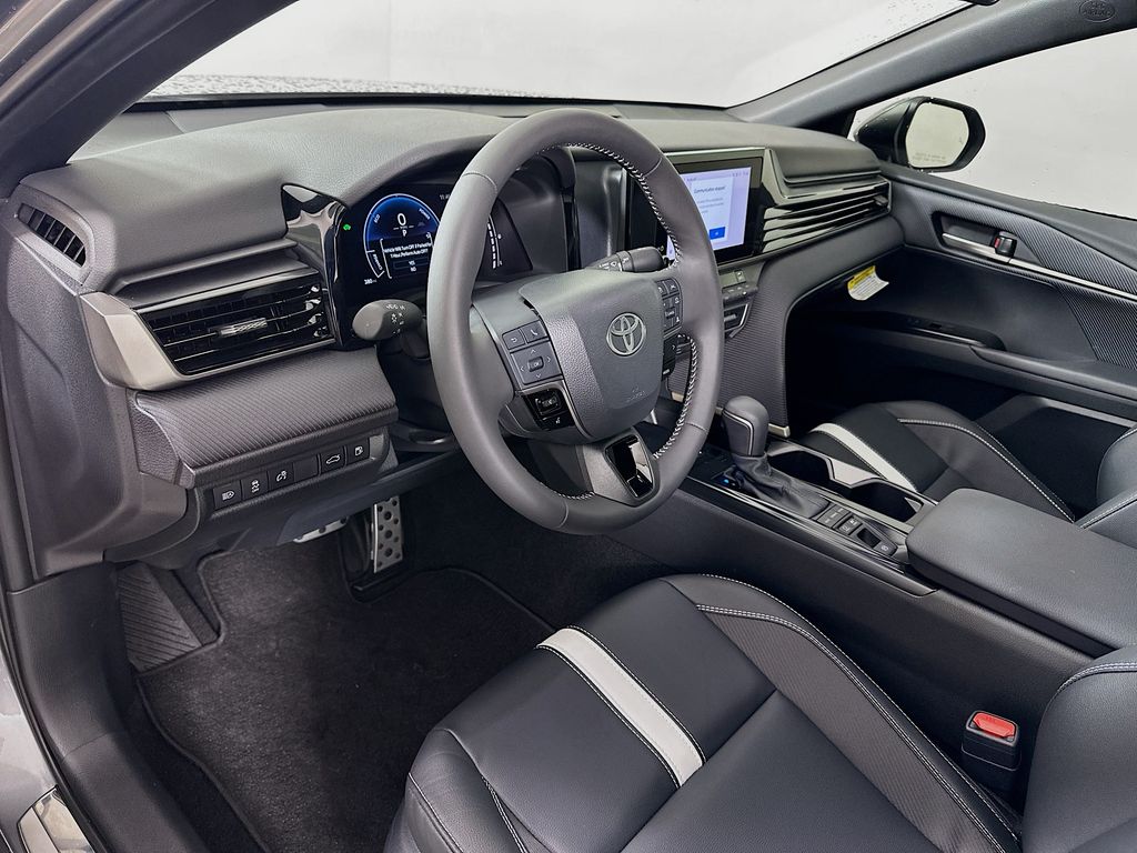 Thumbnail: 2025 Toyota Camry - 9