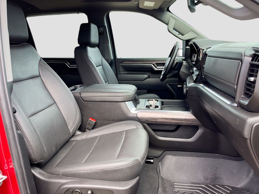 Used 2025 Red Chevrolet LTZ image 30