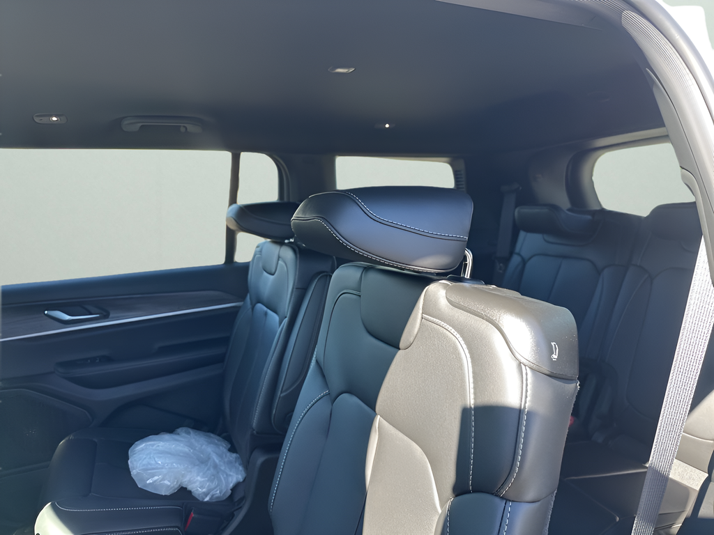 New Car 2025 Jeep Grand Cherokee L  Limited For Sale Under $50,000 In Austin, Texas