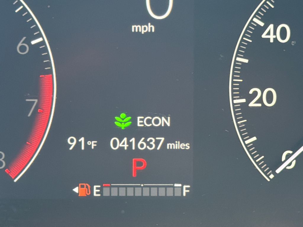 Used 2023 Gray Honda EX-L image 27