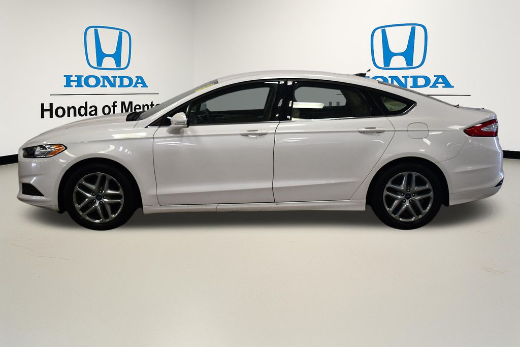 Thumbnail: 2016 Ford Fusion - 4