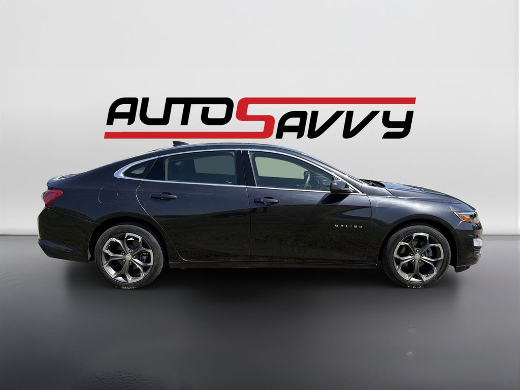 Used 2022 Gray Chevrolet LT image 4