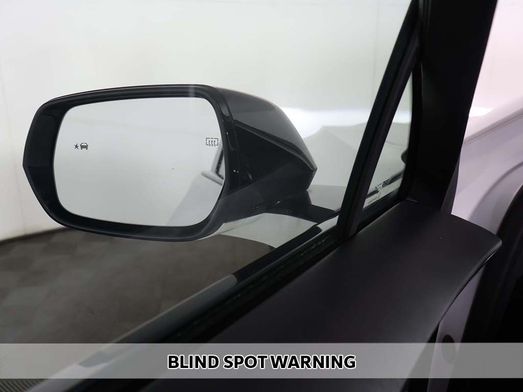 Used 2024 White Cadillac Tech image 4