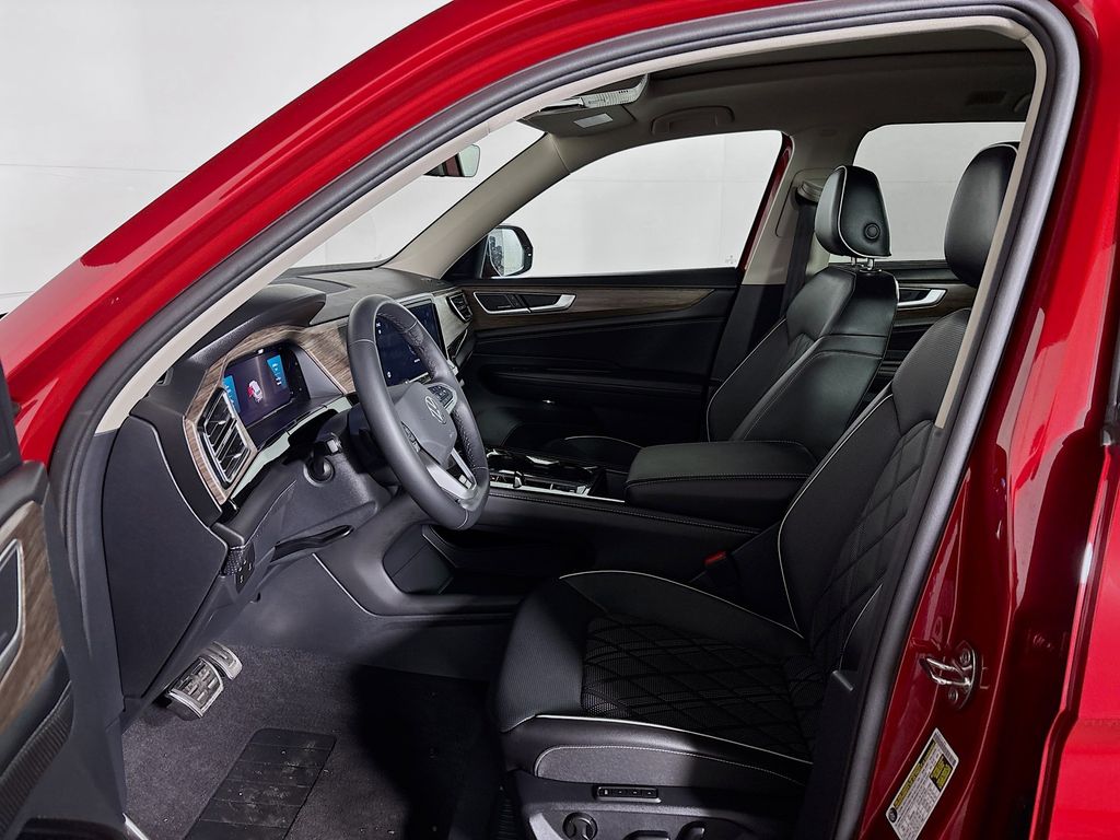 2024 Volkswagen Atlas 2.0T SEL Premium R-Line