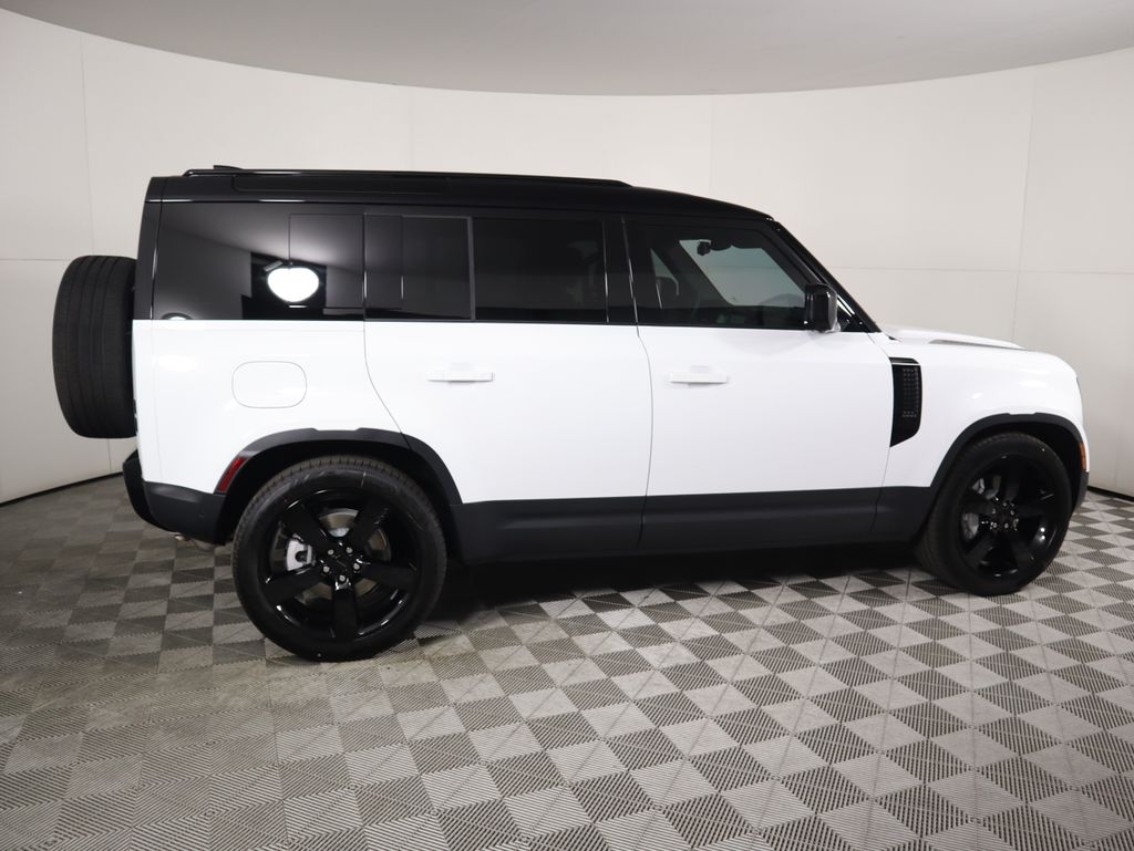 Thumbnail: 2026 Land Rover Defender - 4