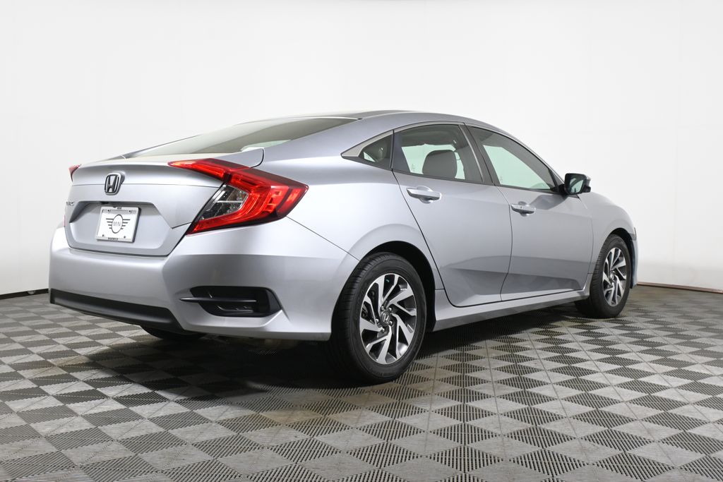 Thumbnail: 2016 Honda Civic - 7