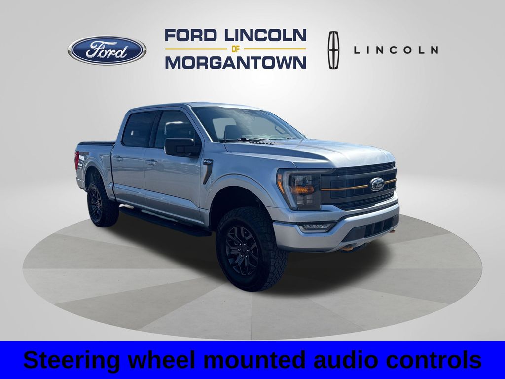 View vehicle photo 4