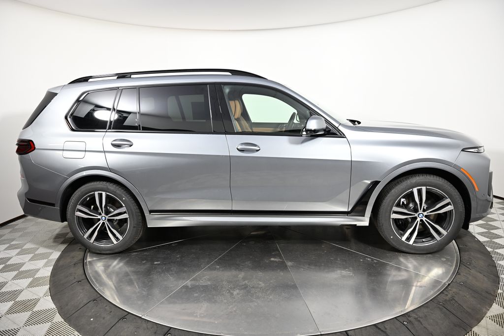 2026 BMW X7 xDrive40i 6