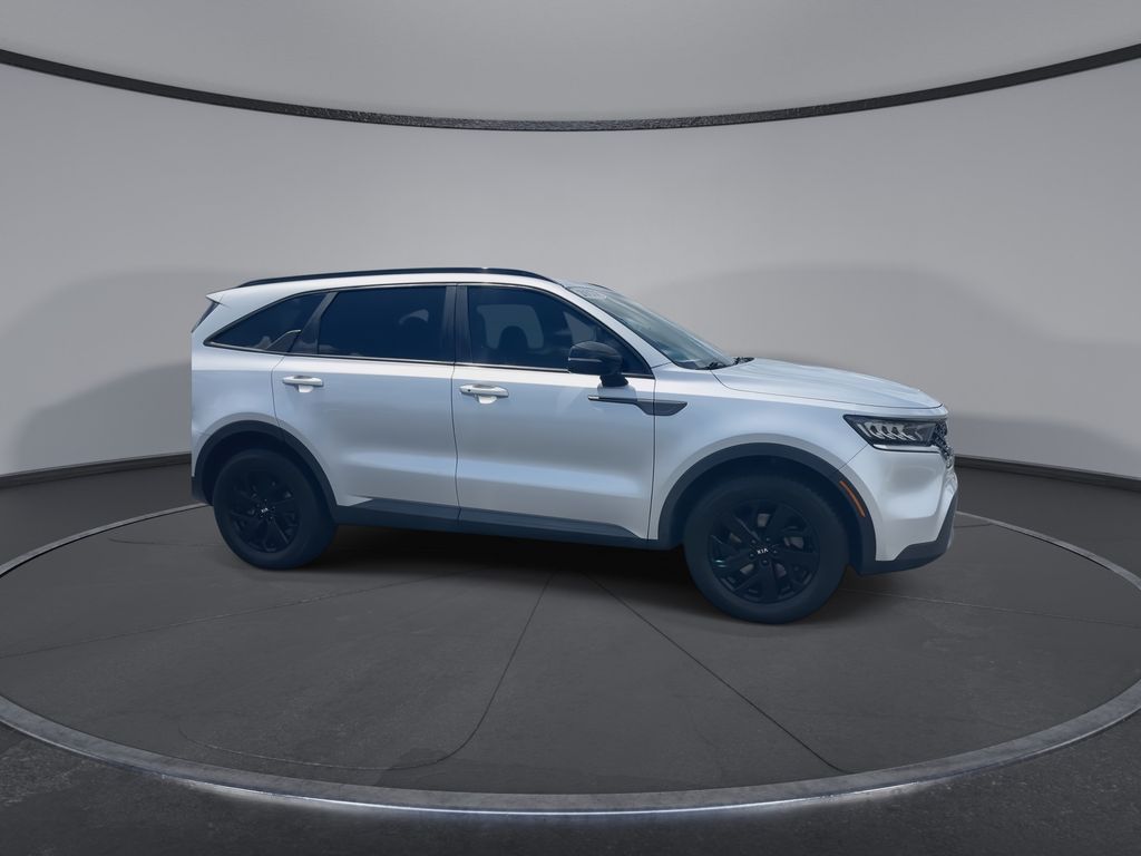 Thumbnail: 2021 Kia Sorento - 2