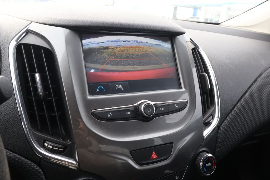 Thumbnail: 2017 Chevrolet Cruze - 23