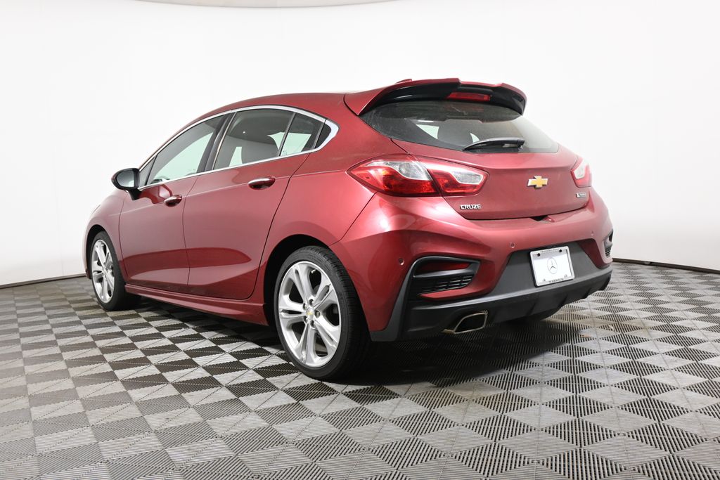 Thumbnail: 2017 Chevrolet Cruze - 5
