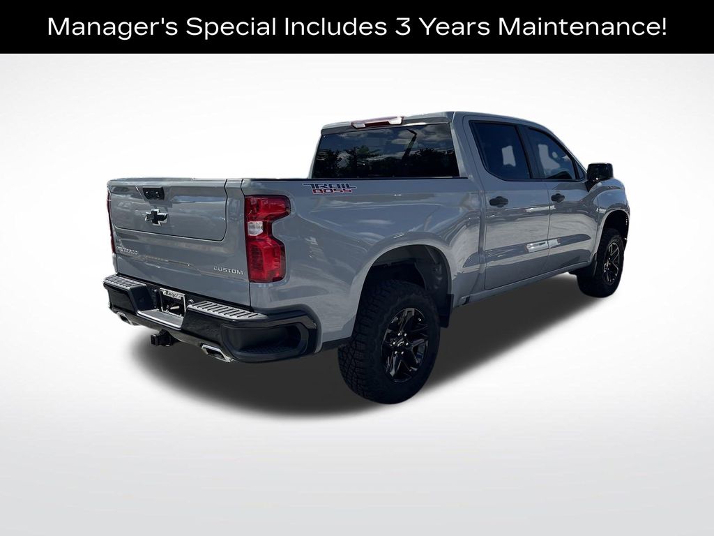 2024 Chevrolet Silverado 1500 Custom Trail Boss 5