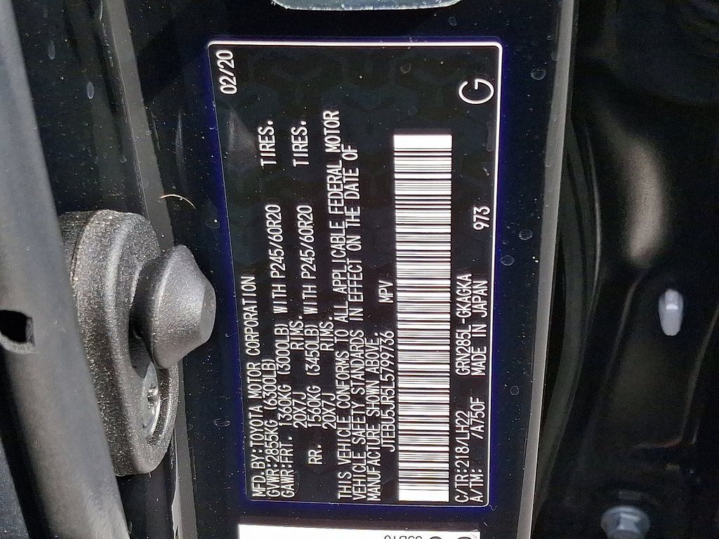 2020 Toyota 4Runner Limited 27