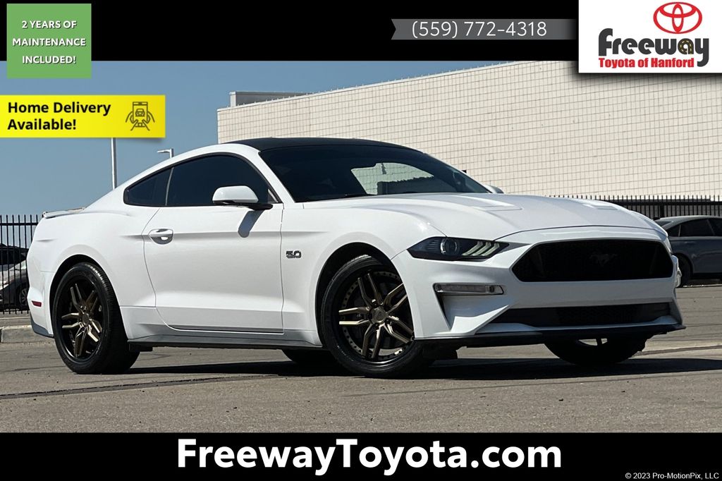 Oxford White 2020 Ford Mustang Coupe Rear-Wheel Drive 6-Speed Manual