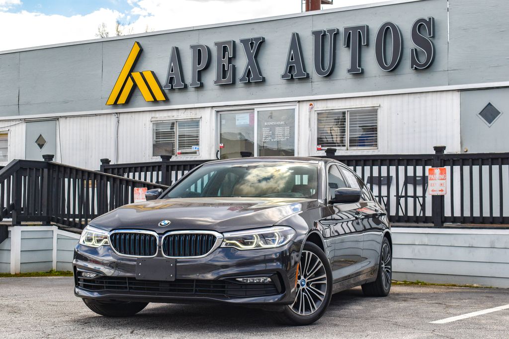 2018 BMW 5 Series 530e xDrive iPerformance Sedan AWD