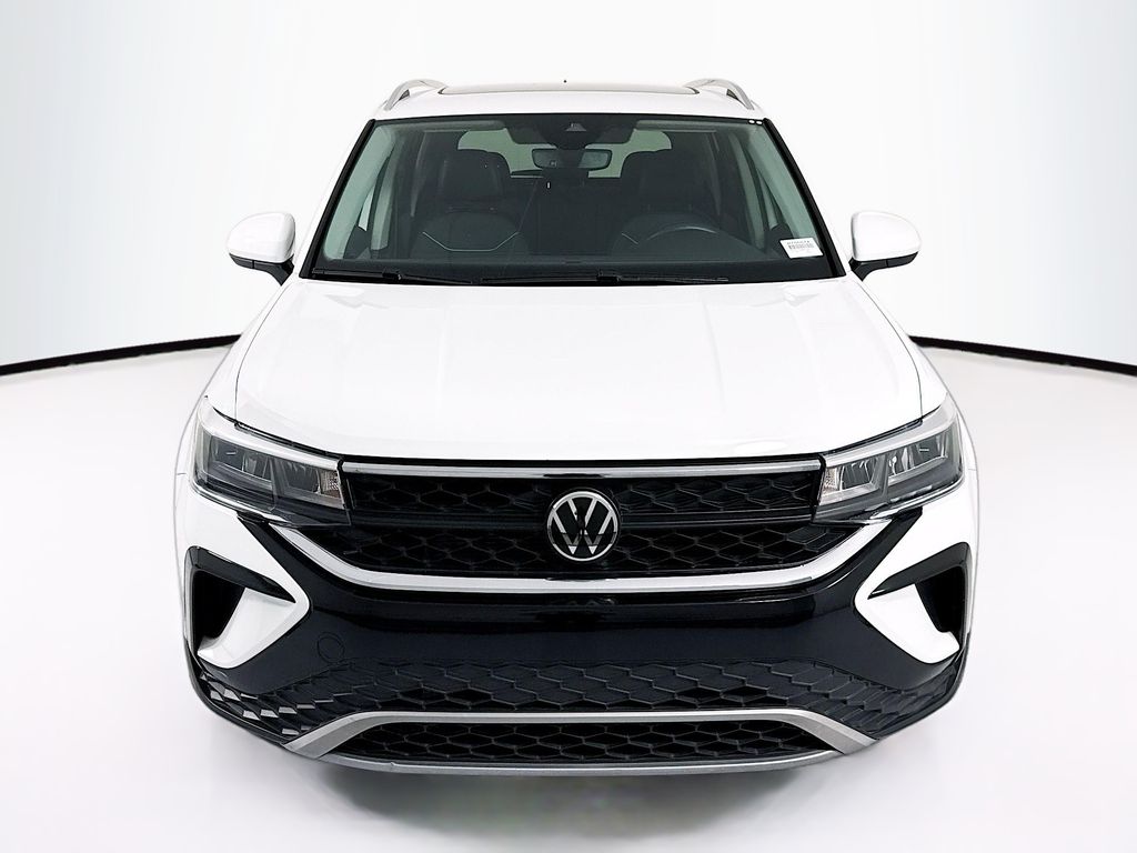 Thumbnail: 2023 Volkswagen Taos - 2