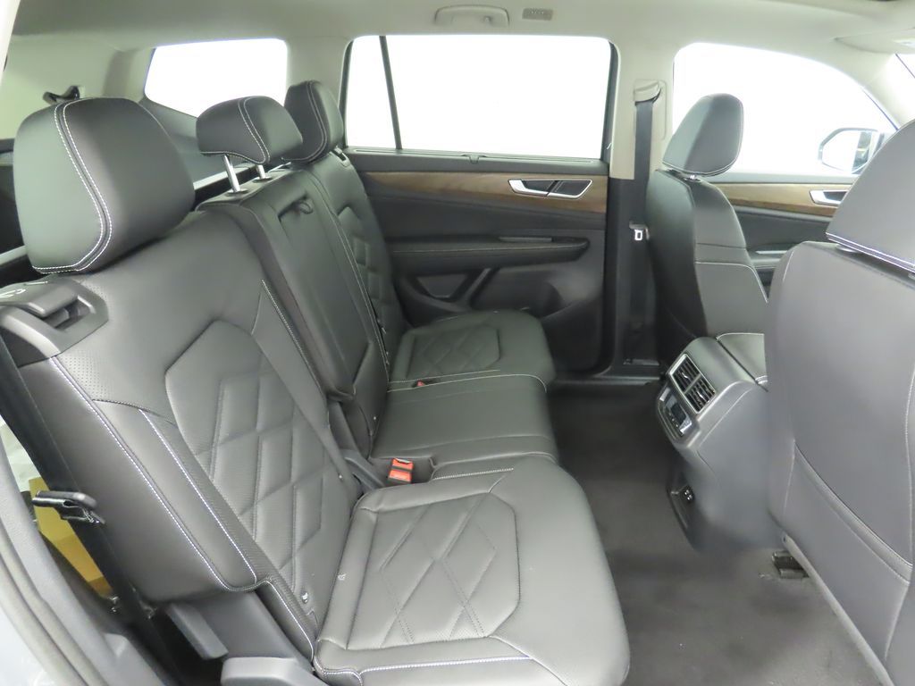 Thumbnail: 2026 Volkswagen Atlas - 22