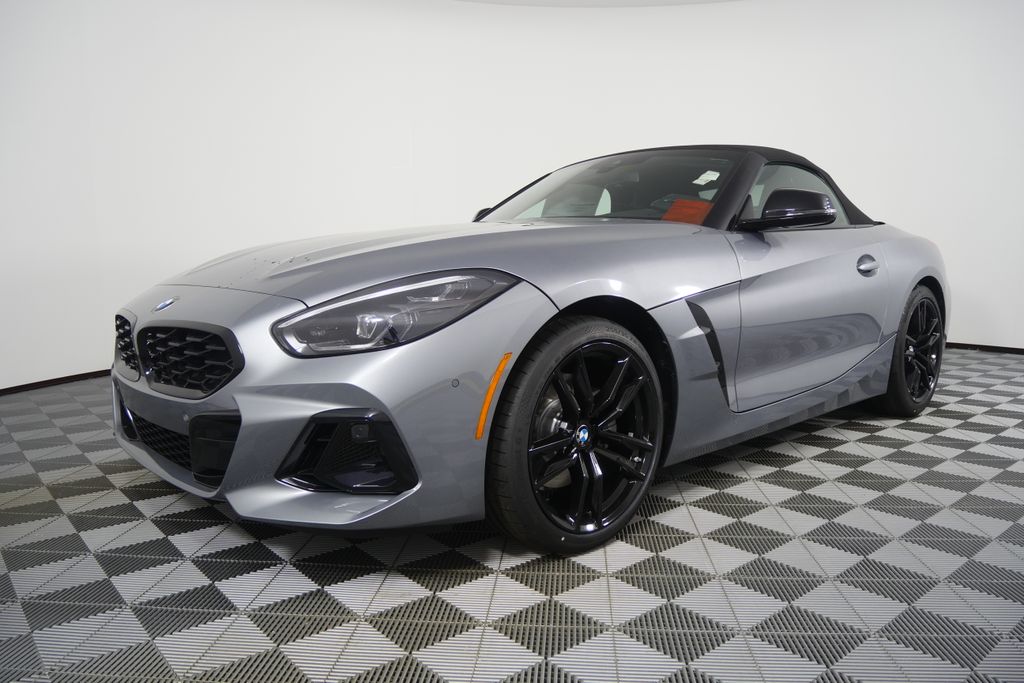 Thumbnail: 2026 BMW Z4 - 8