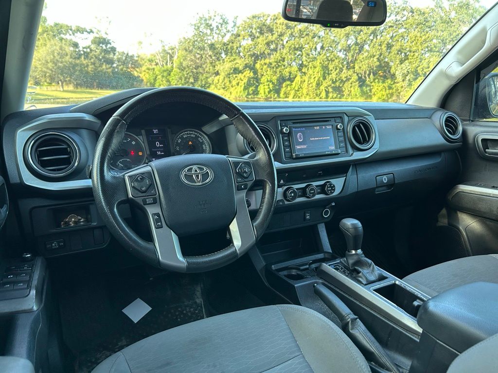 Thumbnail: 2017 Toyota Tacoma - 12