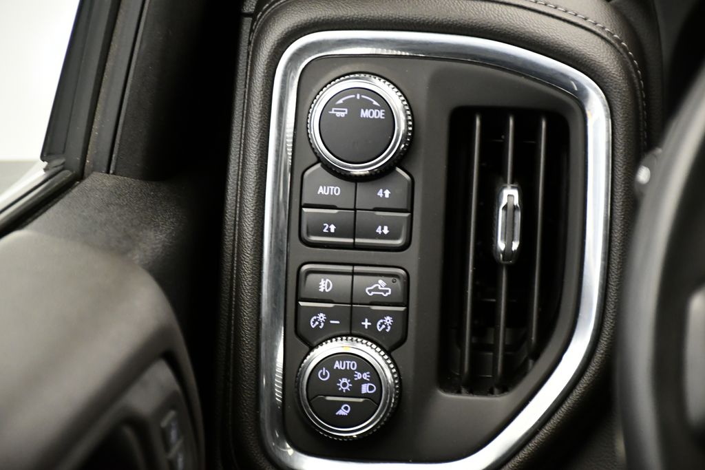 Thumbnail: 2023 GMC Sierra 2500 - 19