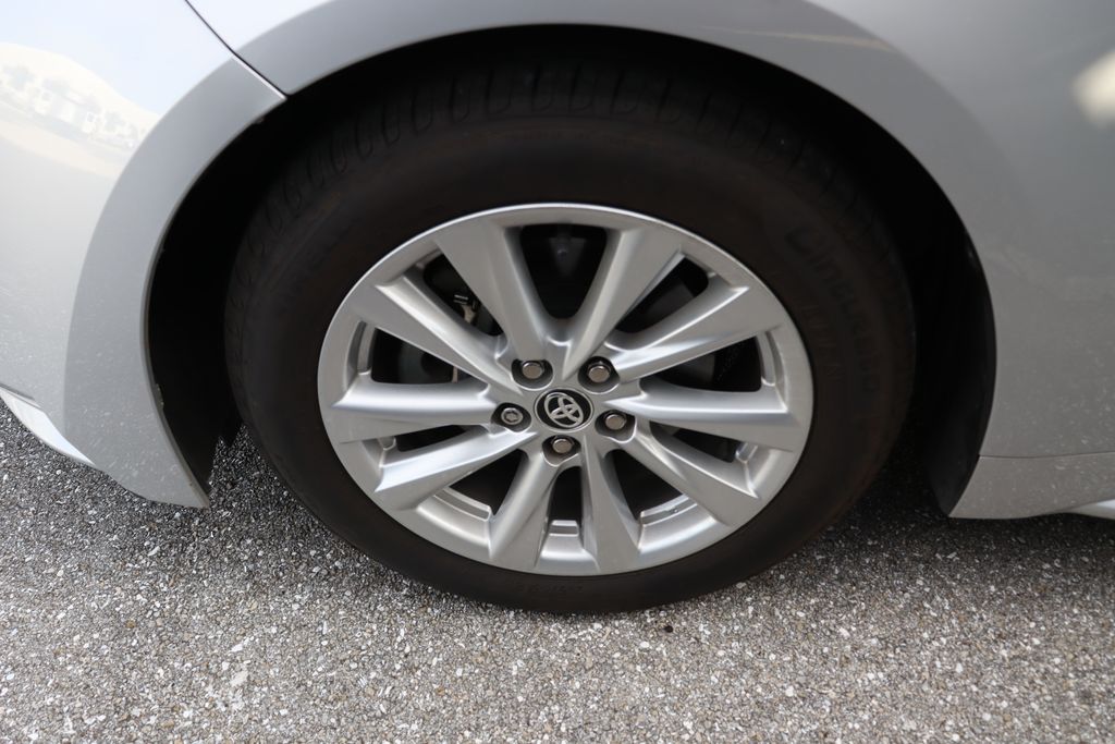 Thumbnail: 2023 Toyota Corolla - 4