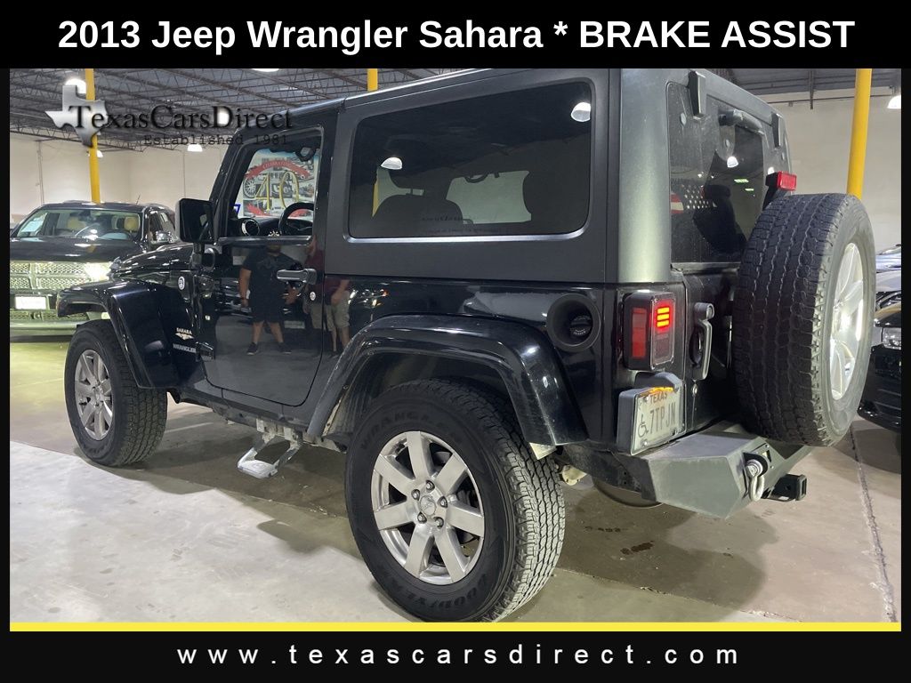 2013 Jeep Wrangler Sahara 2