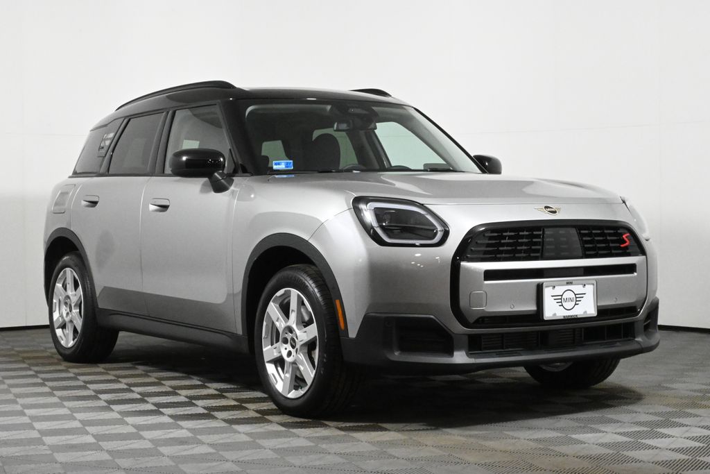 2025 MINI Cooper Countryman Base 9