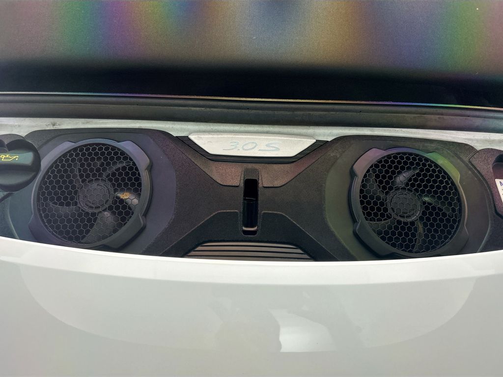 Thumbnail: 2022 Porsche 911 - 25