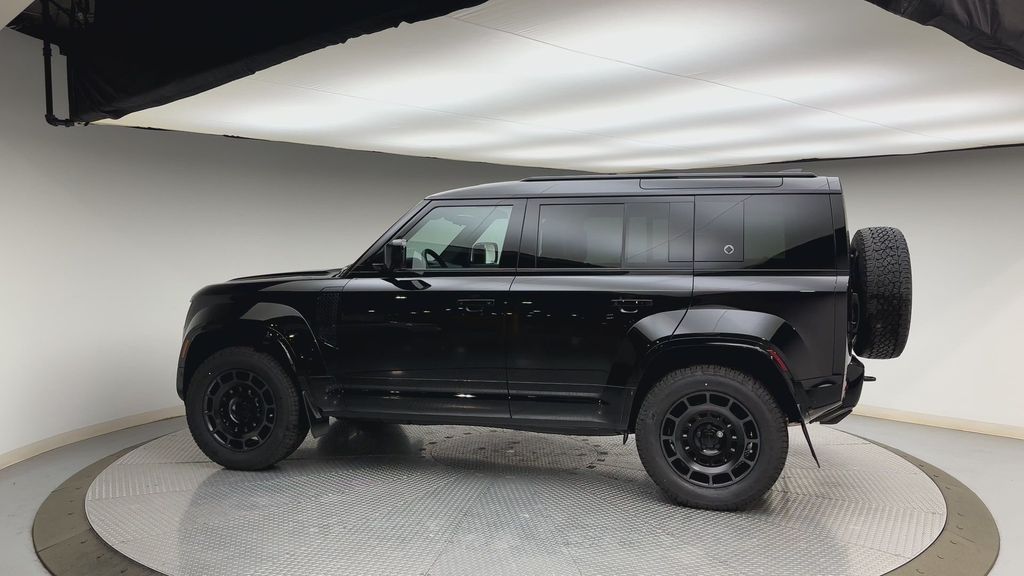 Thumbnail: 2026 Land Rover Defender - 5