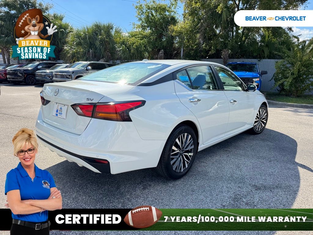 Used 2023 Nissan Altima Sedan