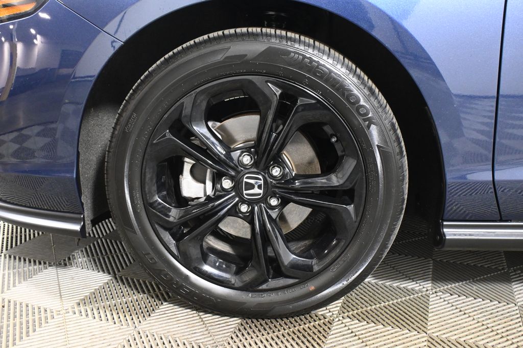 Thumbnail: 2025 Honda Accord - 12