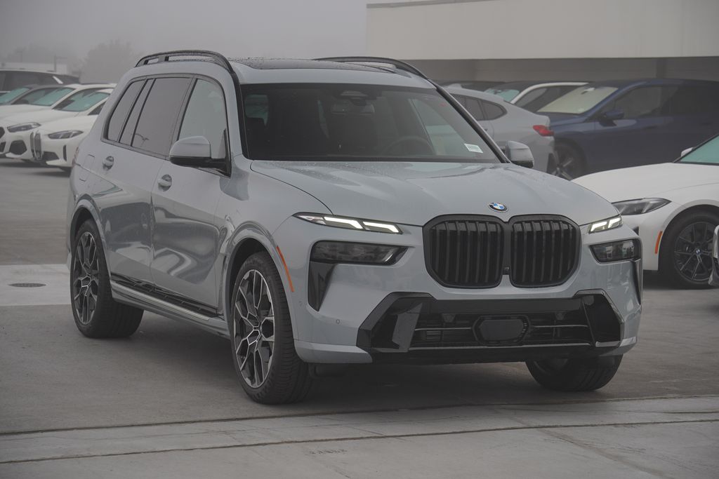 2025 BMW X7 xDrive40i 3