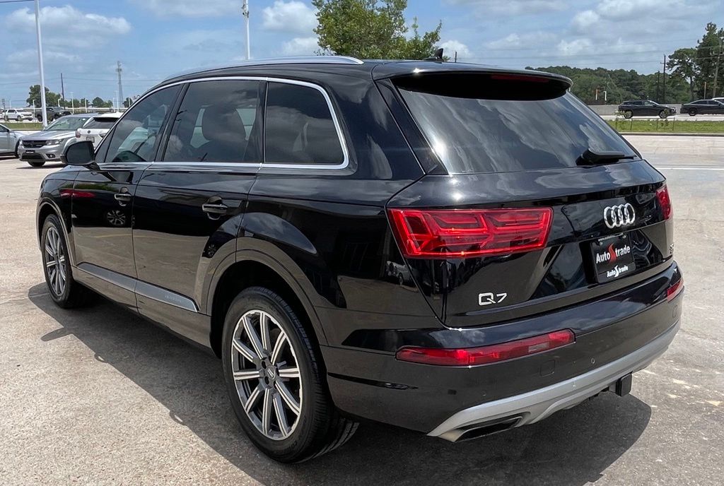 2018 Audi Q7 3.0T Prestige Black at Autostrade