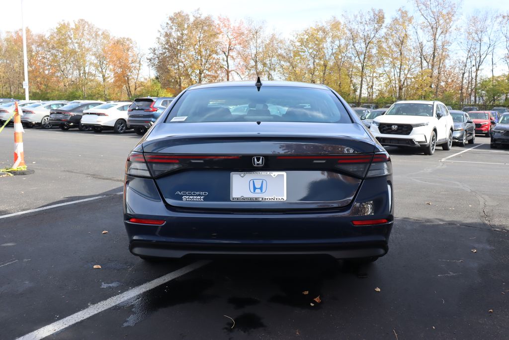 2025 Honda Accord SE 4