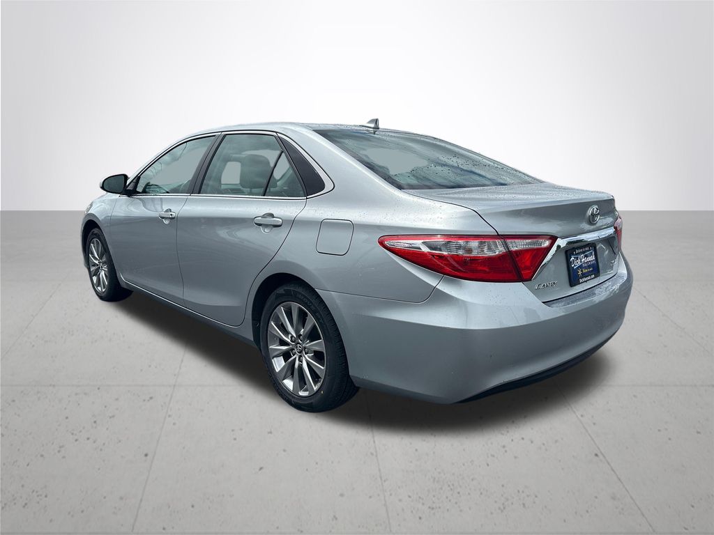 2016 Toyota Camry XLE