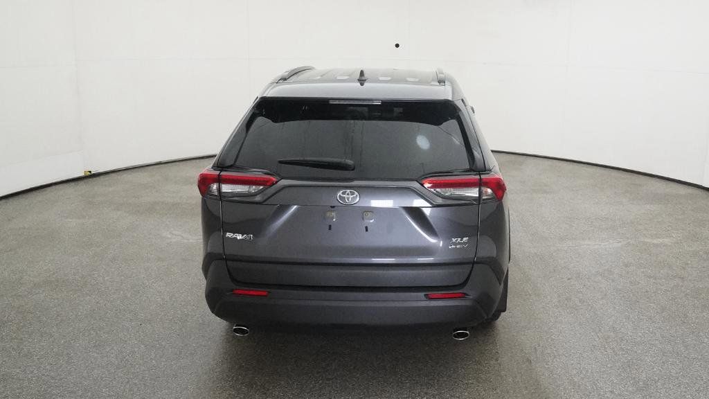 Thumbnail: 2025 Toyota RAV4 - 20