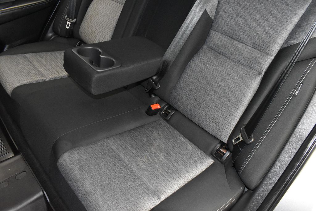 Thumbnail: 2023 Nissan Rogue - 32