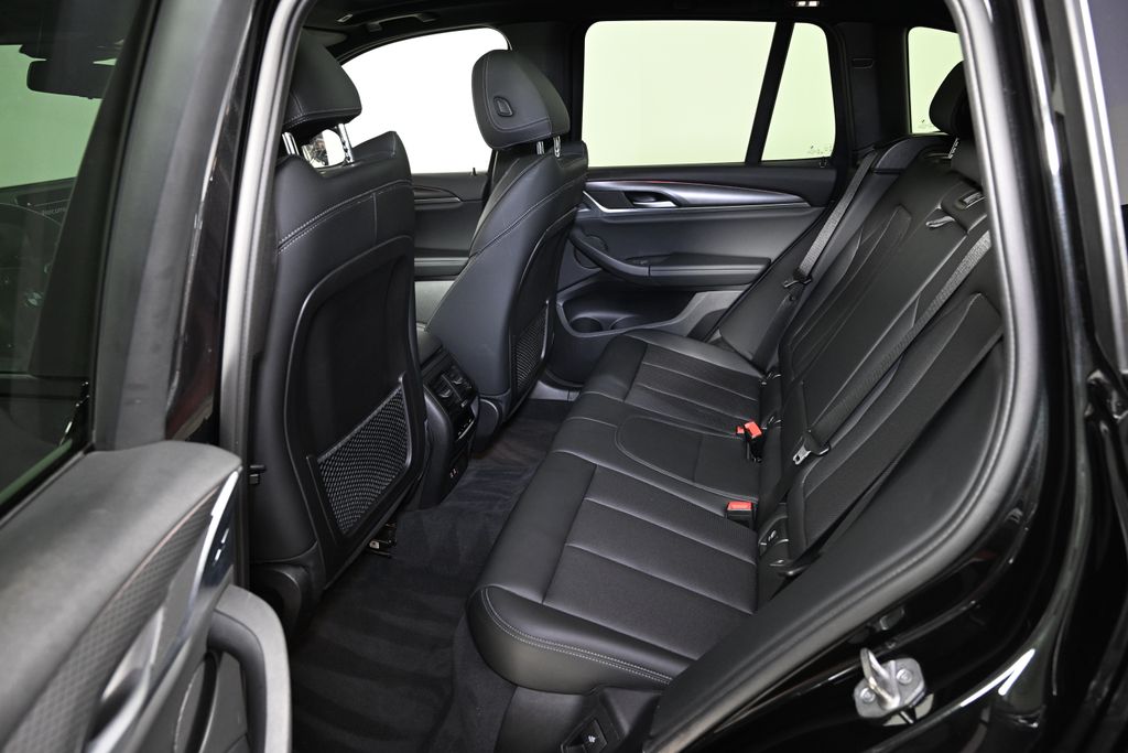 Thumbnail: 2023 BMW X3 - 24