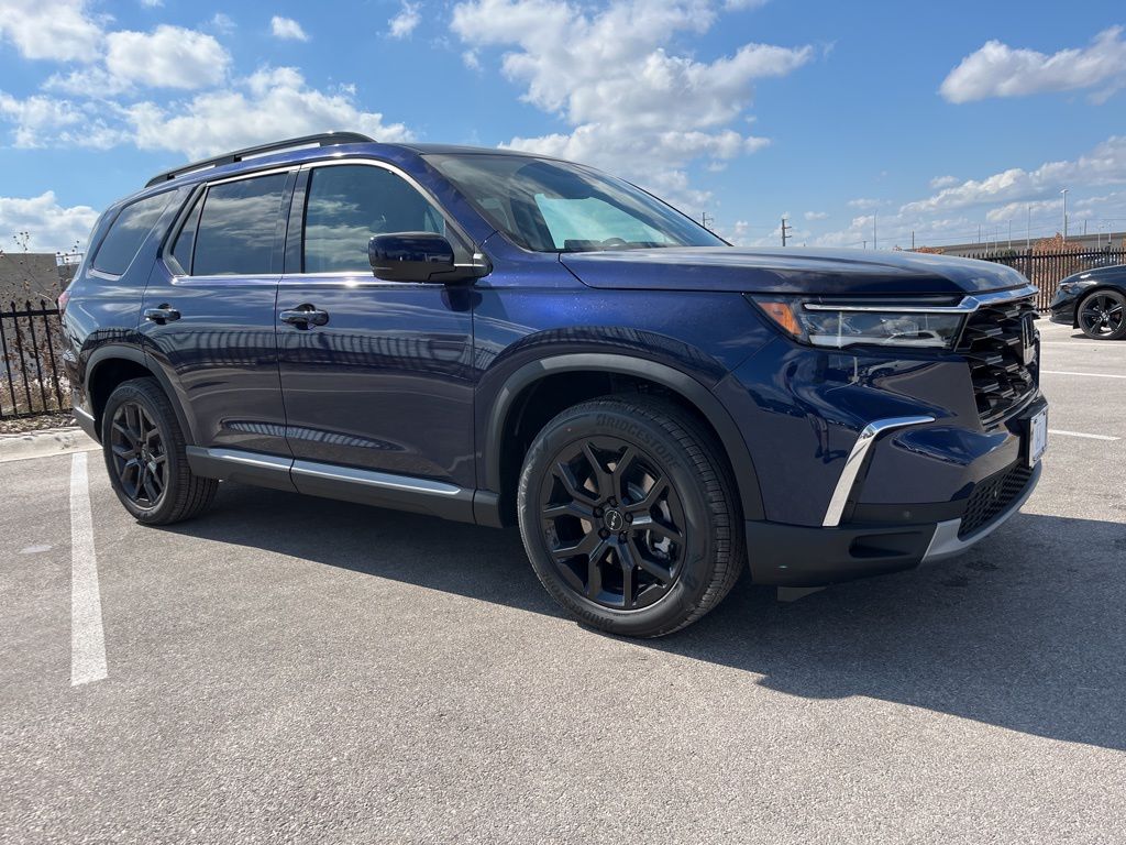 Thumbnail: 2025 Honda Pilot - 2