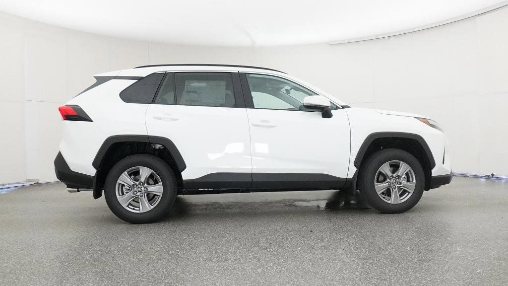 Thumbnail: 2025 Toyota RAV4 - 10