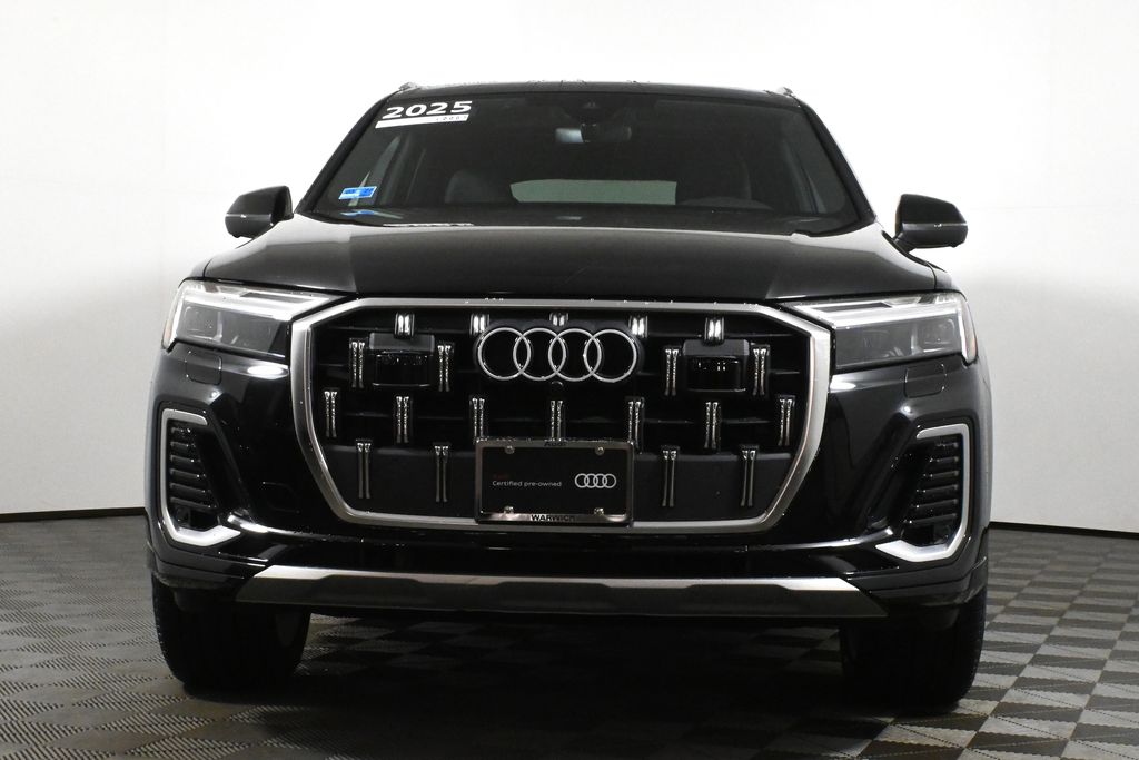 2025 Audi Q7 Premium 10