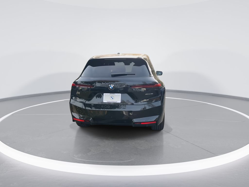 Thumbnail: 2026 BMW iX - 7