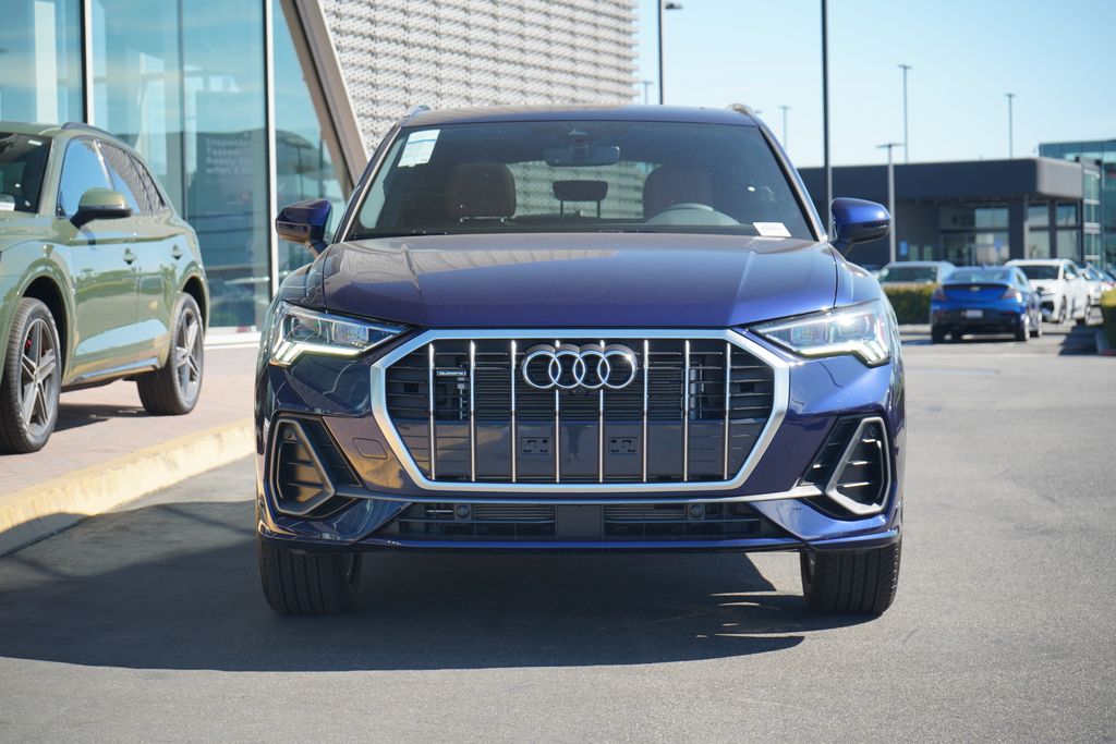 2024 Audi Q3  5