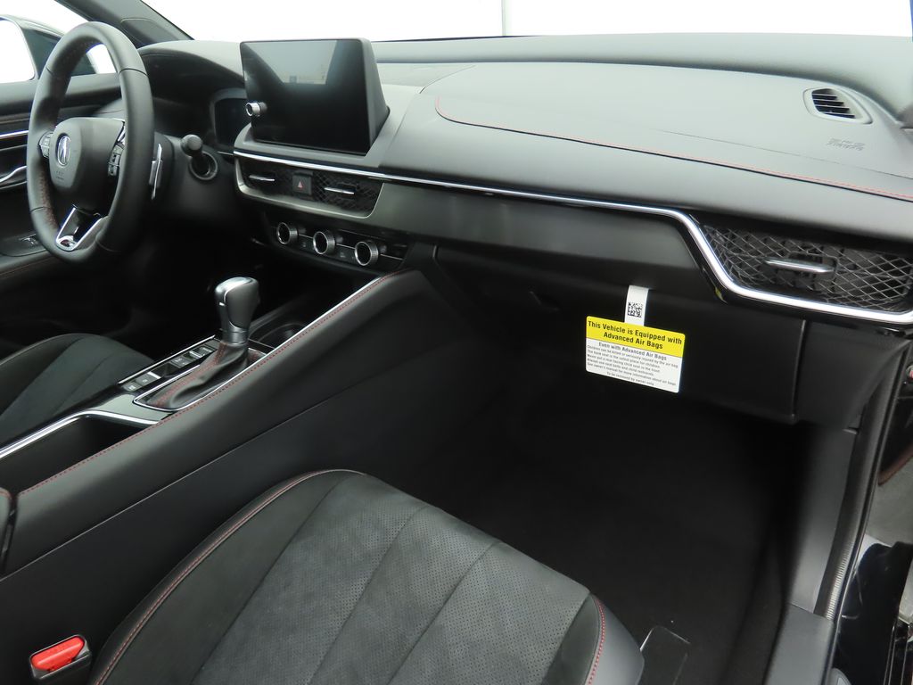 Thumbnail: 2025 Acura ADX - 17