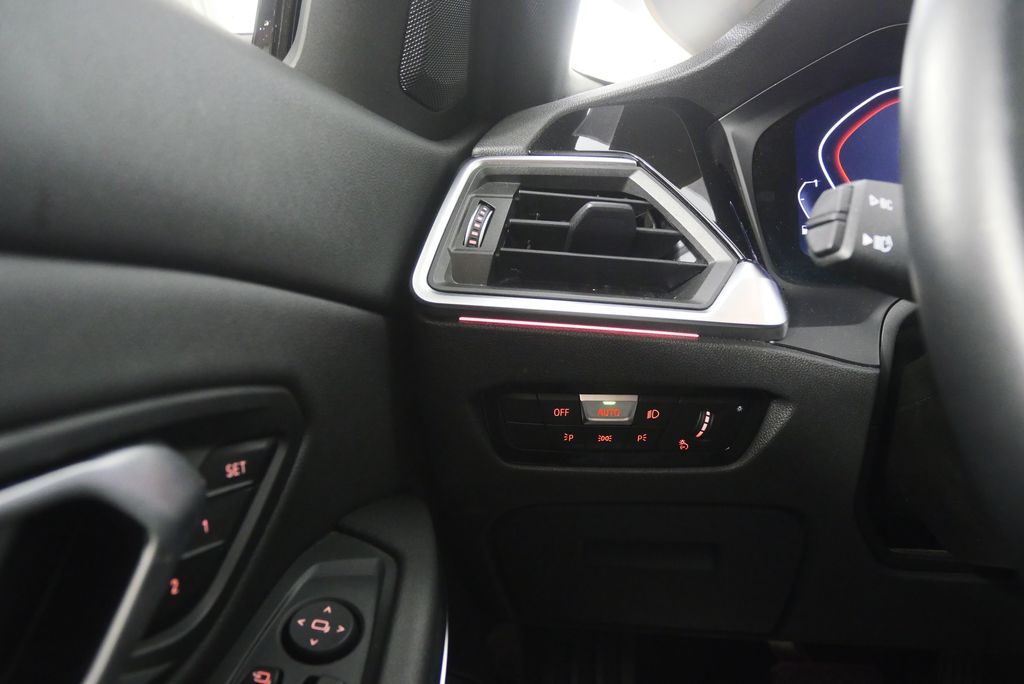 Thumbnail: 2021 BMW 3 Series - 20